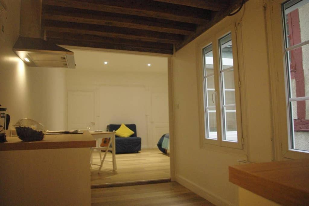 Dijon Standing Historic City Apartment Exterior photo